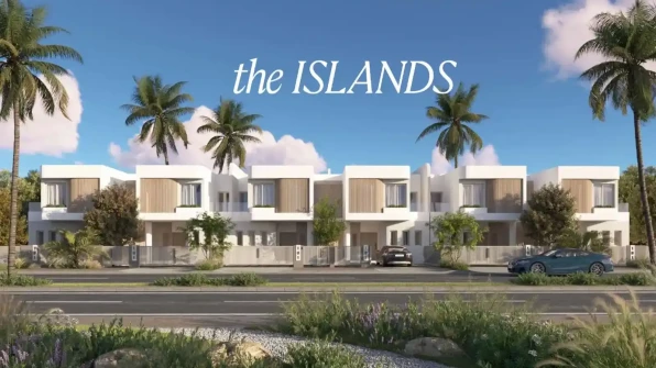 Elegant 3-Bedroom Townhouse in The Islands, New Capital